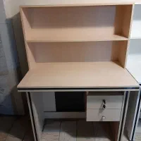 میزتحریر طبقه دار