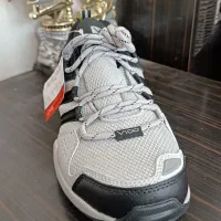 کفش|کیف، کفش، کمربند|کرمان, |دیوار