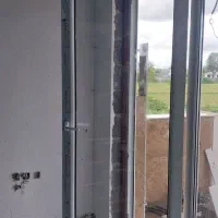 تولید کننده در و پنجره upvc و  المینیومی|مصالح و تجهیزات ساختمان|بندر انزلی, دهکده ساحلی|دیوار