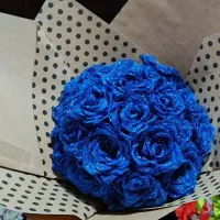 گل رز روبانی