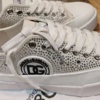 کتانی دخترانه دلچی|کیف، کفش، کمربند|تهران, محمودیه|دیوار