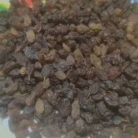 کشمش آفتابی و سایه خشک