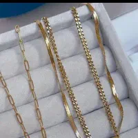 راهنمایی گمشده وسیله ماشین بنز سفید نوبهار