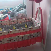 گهواره همراه با لحاف تشک وکیسه خواب و تشک بازی