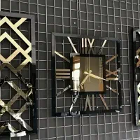 ساعت دیواری ۳ تیکه طرح آینه ای ( یونانی )