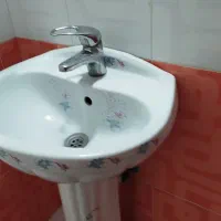 فروش فوری روشویی میزتلویزیون|لوازم سرویس بهداشتی|رشت, ترمینال|دیوار