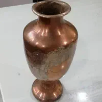 یک جفت گلدان قدیمی