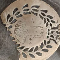 مدال|کلکسیون اشیاء عتیقه|ورامین, ورامین|دیوار