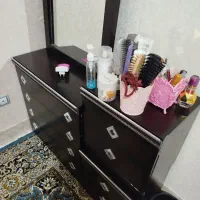 فروش تخت خواب دونفره با دراور و آینه و تشک ..|تخت و سرویس خواب|شاهرود, |دیوار