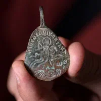مهره وبنام خاص به شرط امتحان جواب