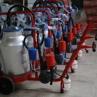 مرکزفروش شیردوش گاو گوسفند بز شیر دوش برقی صنعتی|ماشین‌آلات صنعتی|کرج, چهارصد دستگاه|دیوار
