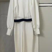 لباس پوشیده سفید سرهمی