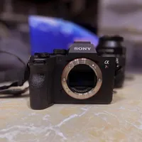 دوربینSony A7R IV با شاتر پایین/بدنه در حد آکبند