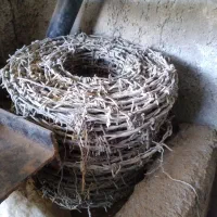 سیم خاردار
