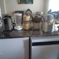 آبمیوه گیری و ماشین کوفته و مخلوط کن