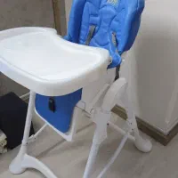 صندلی غذا بچه در حد نو در دو حالت قدی مارک دلیجان