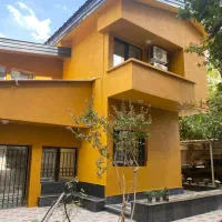 سعادت آباد/قصر تریبلکس/در بست در اختیار/4پارکینگ