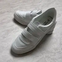 کفش اورجینال وارداتی سایز۴۰