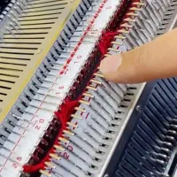 استخدام بافنده مسلط به کار با دستگاه بافت خانگی