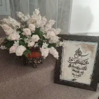 تابلو و گلدان گل مصنوعی