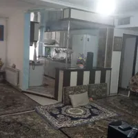 آپارتمانی پنج آذر