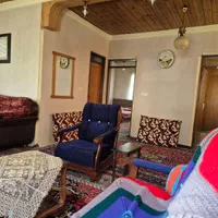 ویلای جنگلی کوهستانی با سقف چوب روس|اجارهٔ کوتاه‌مدت ویلا و باغ|کلاردشت, |دیوار