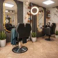آرایشگر مردانه