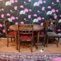 میز و صندلی ۴ نفره قدیمی