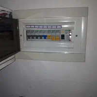 برق کار  و  لوله کشی ساختمان