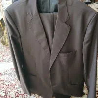 کت وشلوار قهوه ای