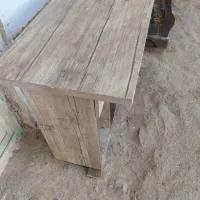 میز کامپیوتر و مطالعه