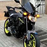 یاماها ام تی. Mt fz09 بیکینگ cb1300 cbr1000