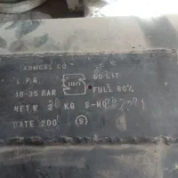 منبع گاز سی ان چی با تمام لوازم بفروش میرسد