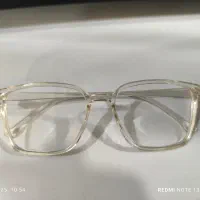 عینک تزئینی شفاف