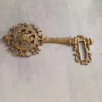 جا آویز کلیدی برنجی کاملا سالم و نو