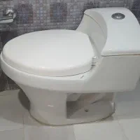 توالت فرنگی اونیکس