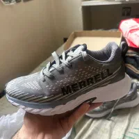 کتانی Merrell نو از جعبه درومده