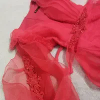 در حد نو|لباس|زارچ, |دیوار