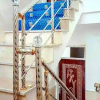 خدمات نظافت راه پله پارکینگ آقای خوش اخلاق