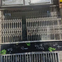 مغازه ۶۰ متری ابن سینا