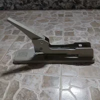 تعمیر انواع پانچ وماشین دوخت کوچک و بزرگ