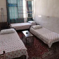 مهمانپذیر عابدی واقع در شیراز،دروازه کازرون