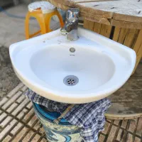 روشویی با شیر آلات بدون شکستگی