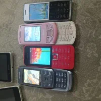 گوشی قدیمی  دوتا سامسونگ ریلی سالم هست