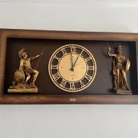 ساعت دیواری چوبی