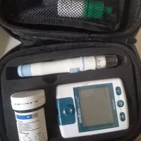 دستگاه خودکاری تست قند خون