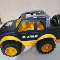 ماشین اسباب بازی در حد نو کاملا سالم