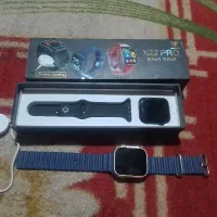 دوعدد ساعت هوشمند