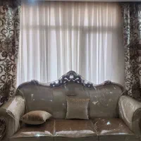 پرده سالنی،دو عدد کتیبه و یک عدد حریر وسط