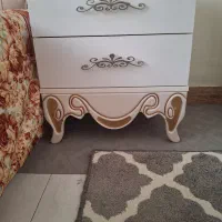 دو عدد پاتختی جادار زیبا